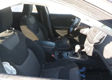 2016 Jeep Cherokee Sport z USA, uszkodzony, nr VIN 1C4PJLAB3GW264995